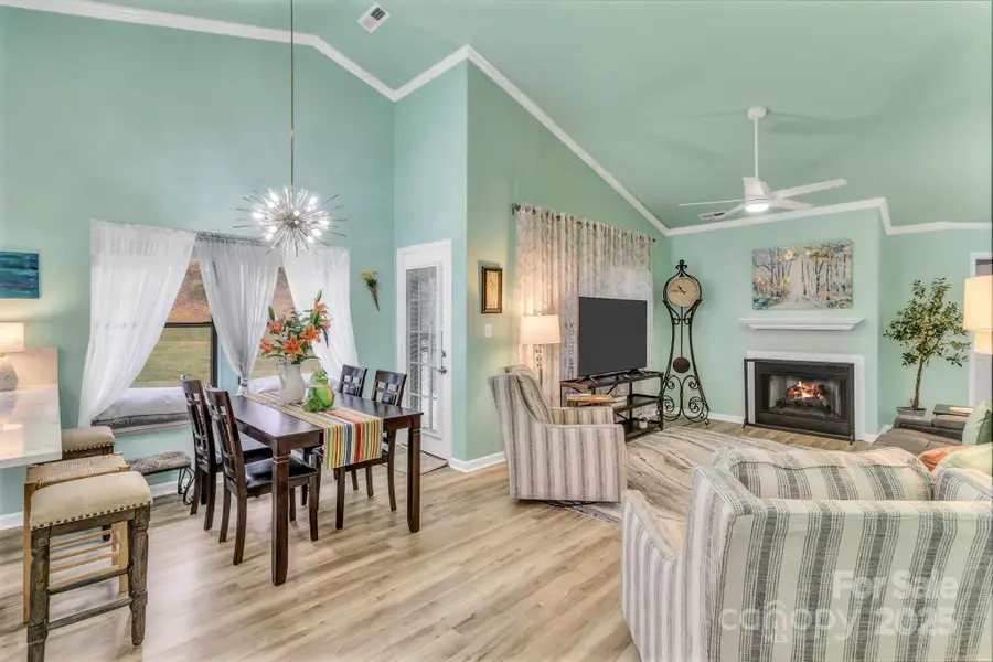 121 Cimarron Drive, Asheville, NC 28803 - Image #3