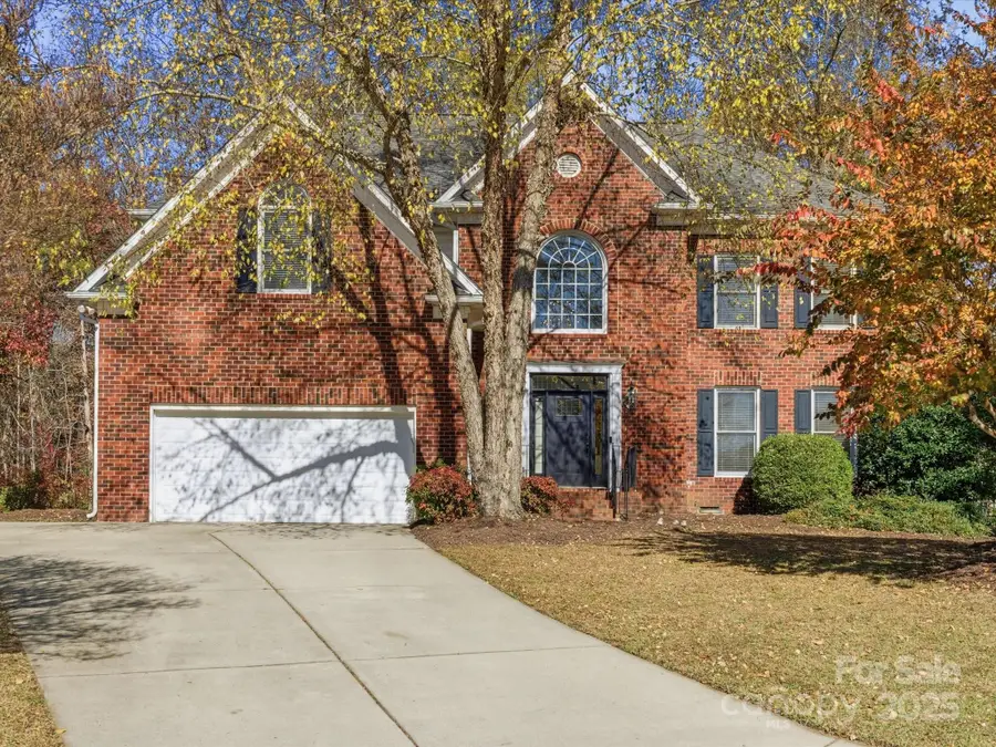 12439 Oakbriar Lane, Charlotte, NC 28273 - Image #2