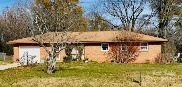 422 Mirror Lake Road, Salisbury, NC 28144 - Image #2