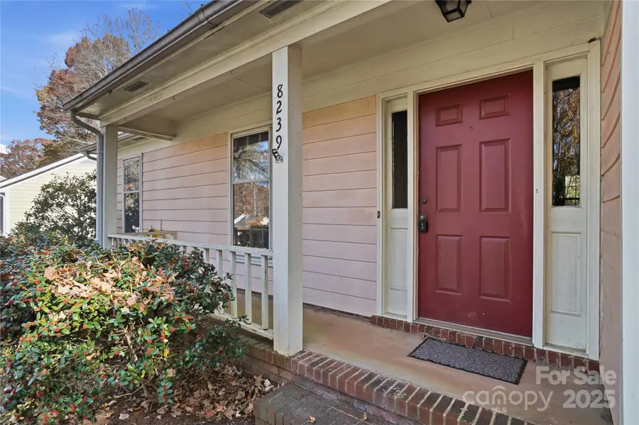 8239 Arrowsmith Lane, Charlotte, NC 28270 - Image #3