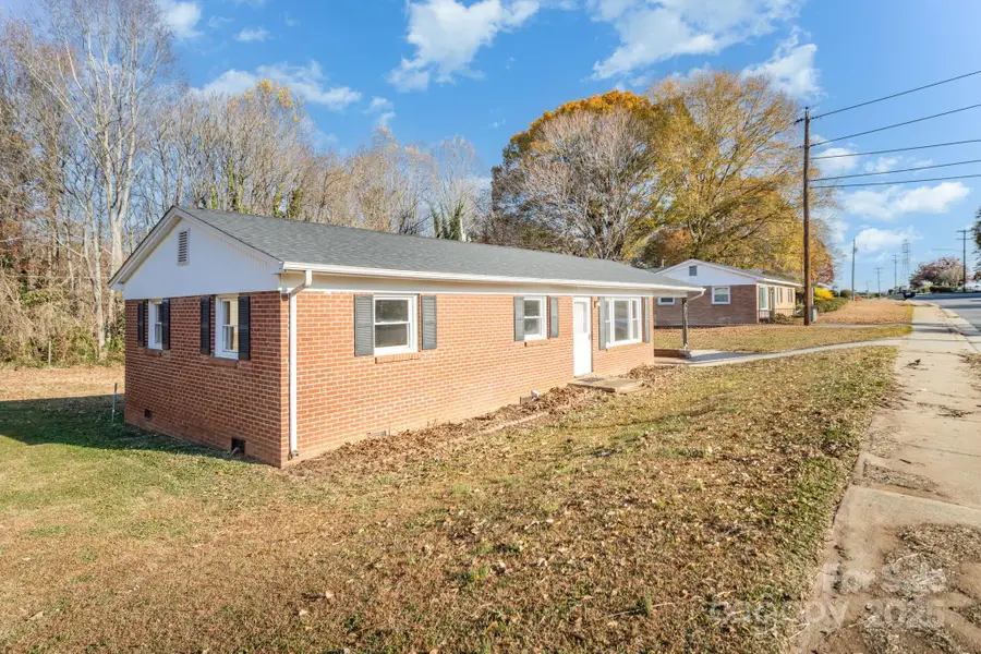 1712 Hoffman Road, Gastonia, NC 28054 - Image #2