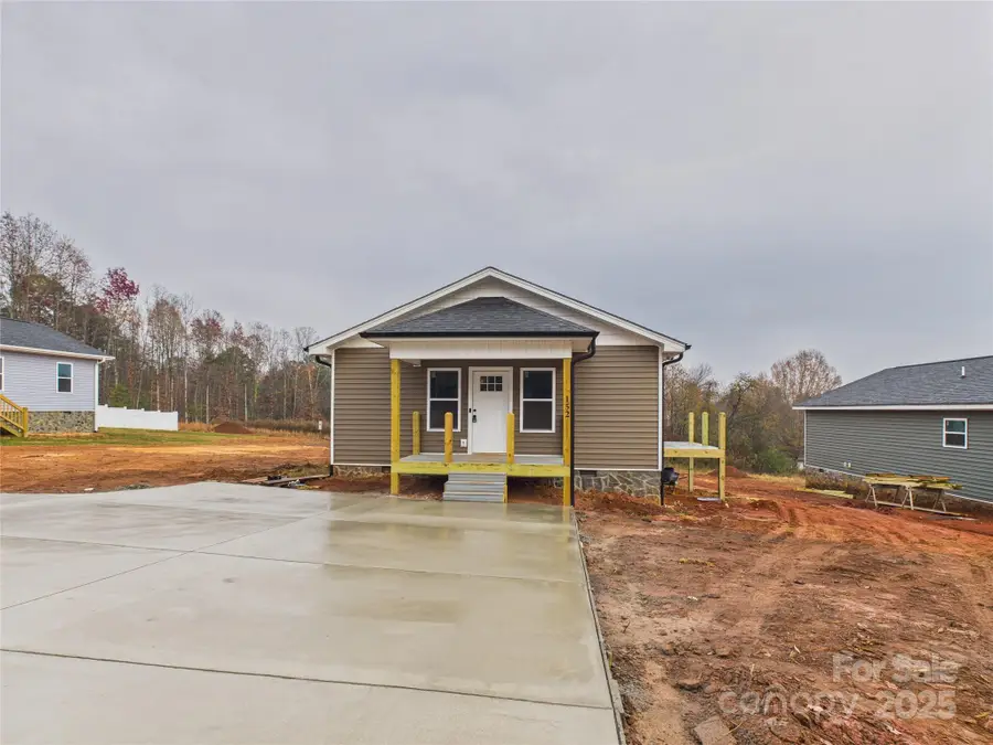 152 Duke Street, Granite Falls, NC 28613 - Image #3