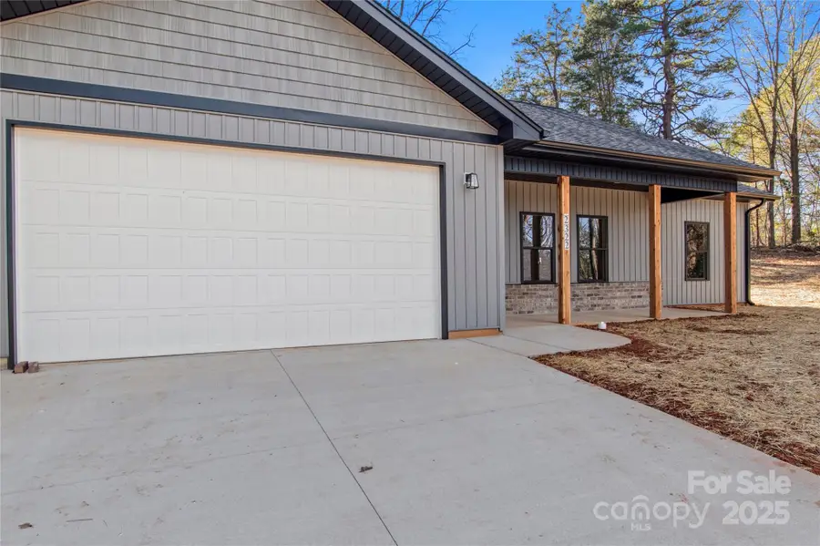 2322 Summerlin Street, Winston Salem, NC 27103 - Image #3