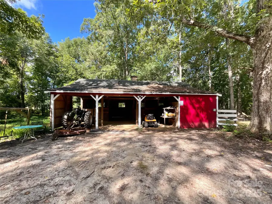 7204 Nesbit Road, Waxhaw, NC 28173 - Image #2