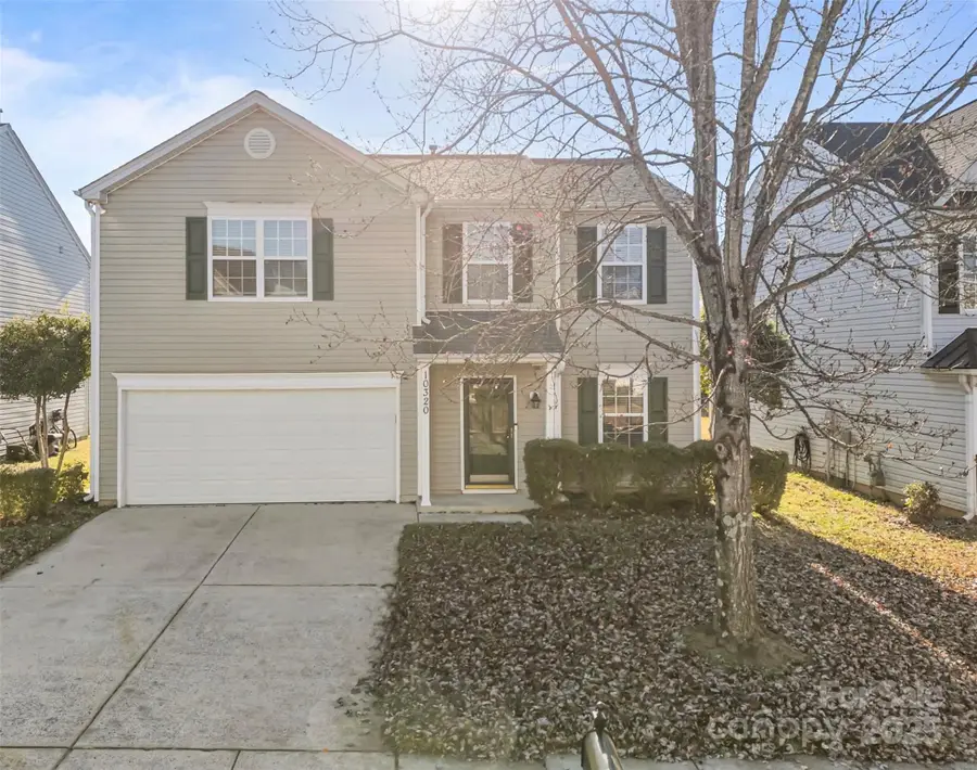 10320 Wakerobin Lane, Charlotte, NC 28213 - Image #2