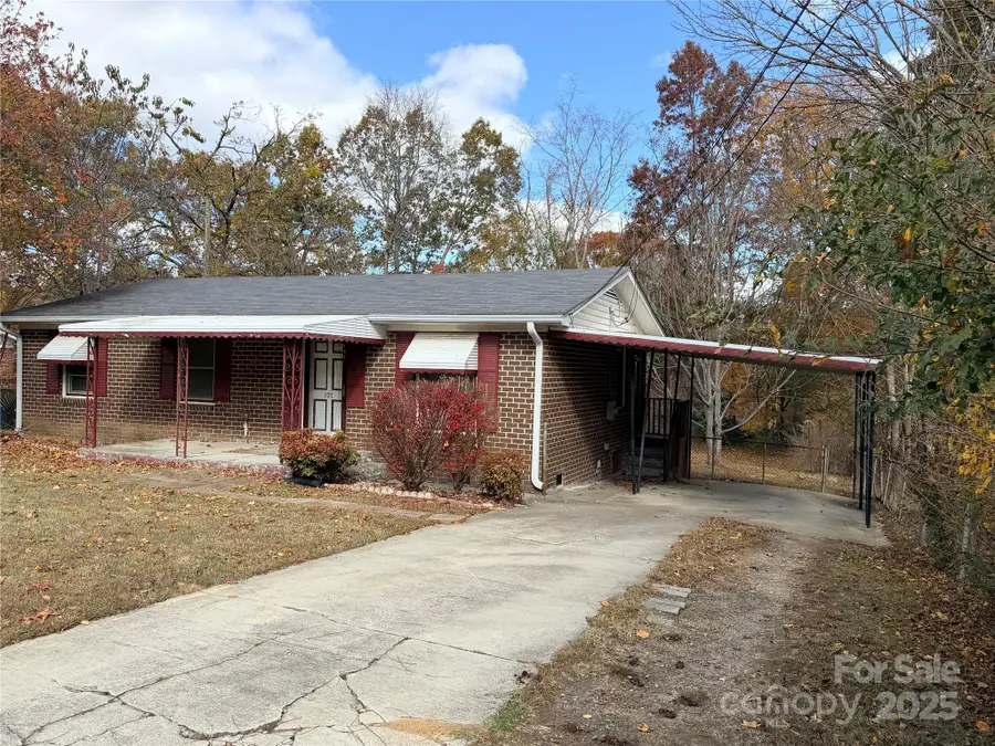 107 Aster Drive, Greer, SC 29651 - Image #2