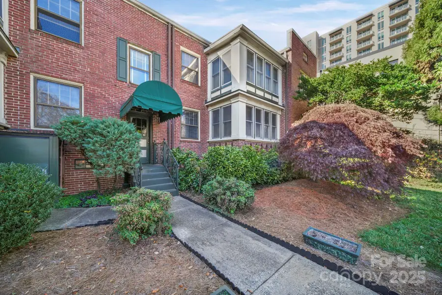 811 E Morehead Street #3, Charlotte, NC 28202 - Image #2