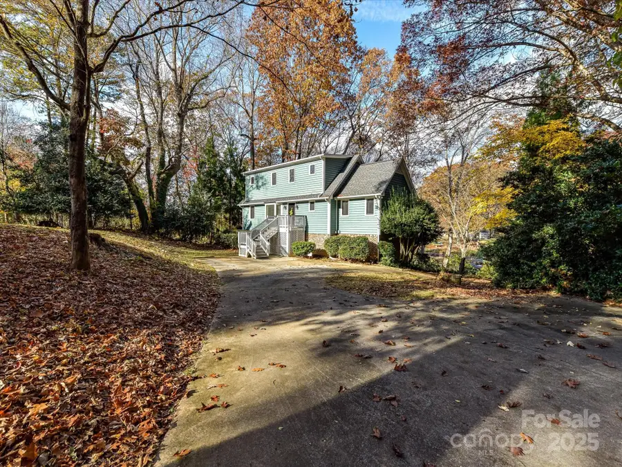 7769 Dellinger Road, Denver, NC 28037 - Image #2
