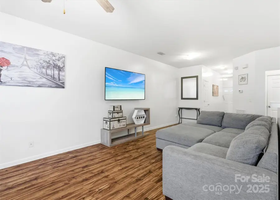 7715 Abigail Glen Drive, Charlotte, NC 28212 - Image #3