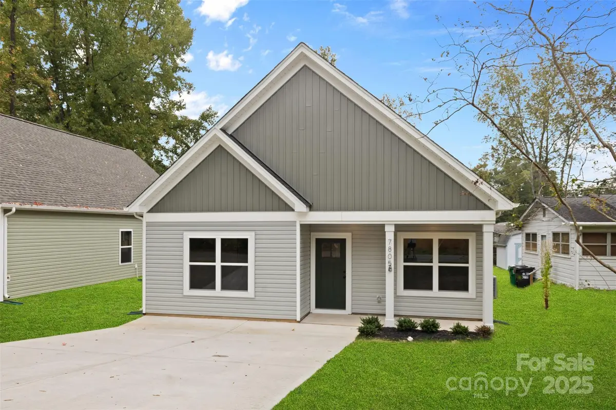 7805 Casa Loma Road, Charlotte, NC 28269 - Image #1