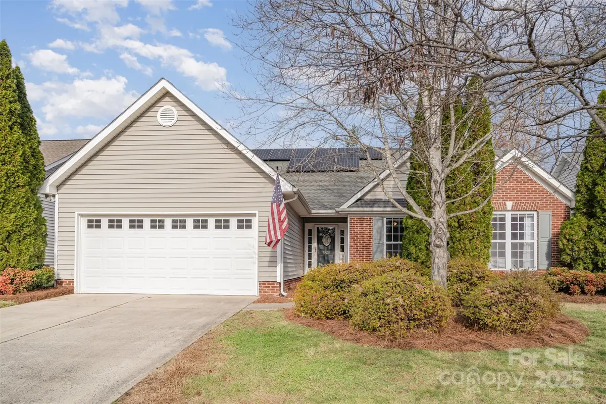 7520 Shadowstone Drive, Charlotte, NC 28270 - Image #1