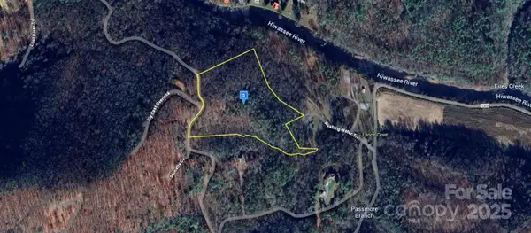 950 Lost River Trail, Hayesville, NC 28904