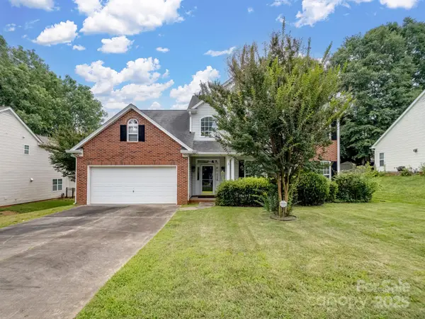 9903 Southampton Commons Drive, Charlotte, NC 28277