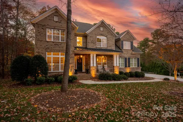 111 Stamford Court, Mooresville, NC 28117