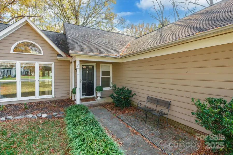 2418 Kirkholm Drive, Matthews, NC 28105 - Image #3