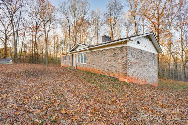 3844 Wyant Road, Vale, NC 28168