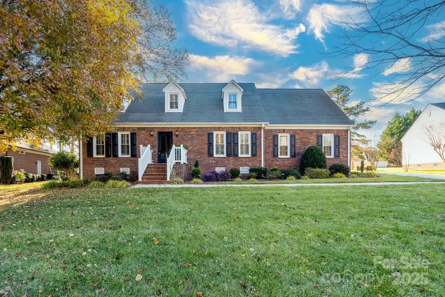 621 Peace Haven Road, Kannapolis, NC 28083 - Image #2