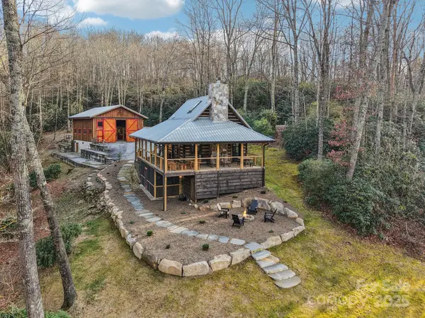 408 & 586 Little Elbow Mountain Road, Lake Toxaway, NC 28747