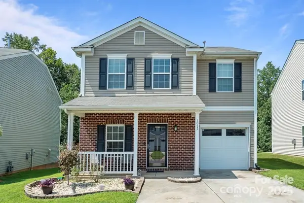 1045 Willow Wind Drive, Gastonia, NC 28054