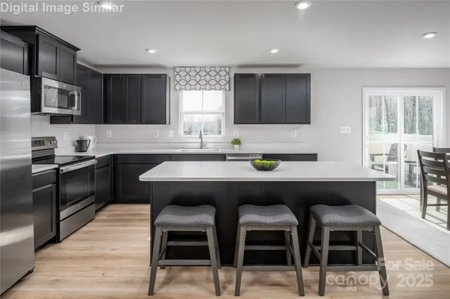 10133 Florentine Way, Charlotte, NC 28214 - Image #3