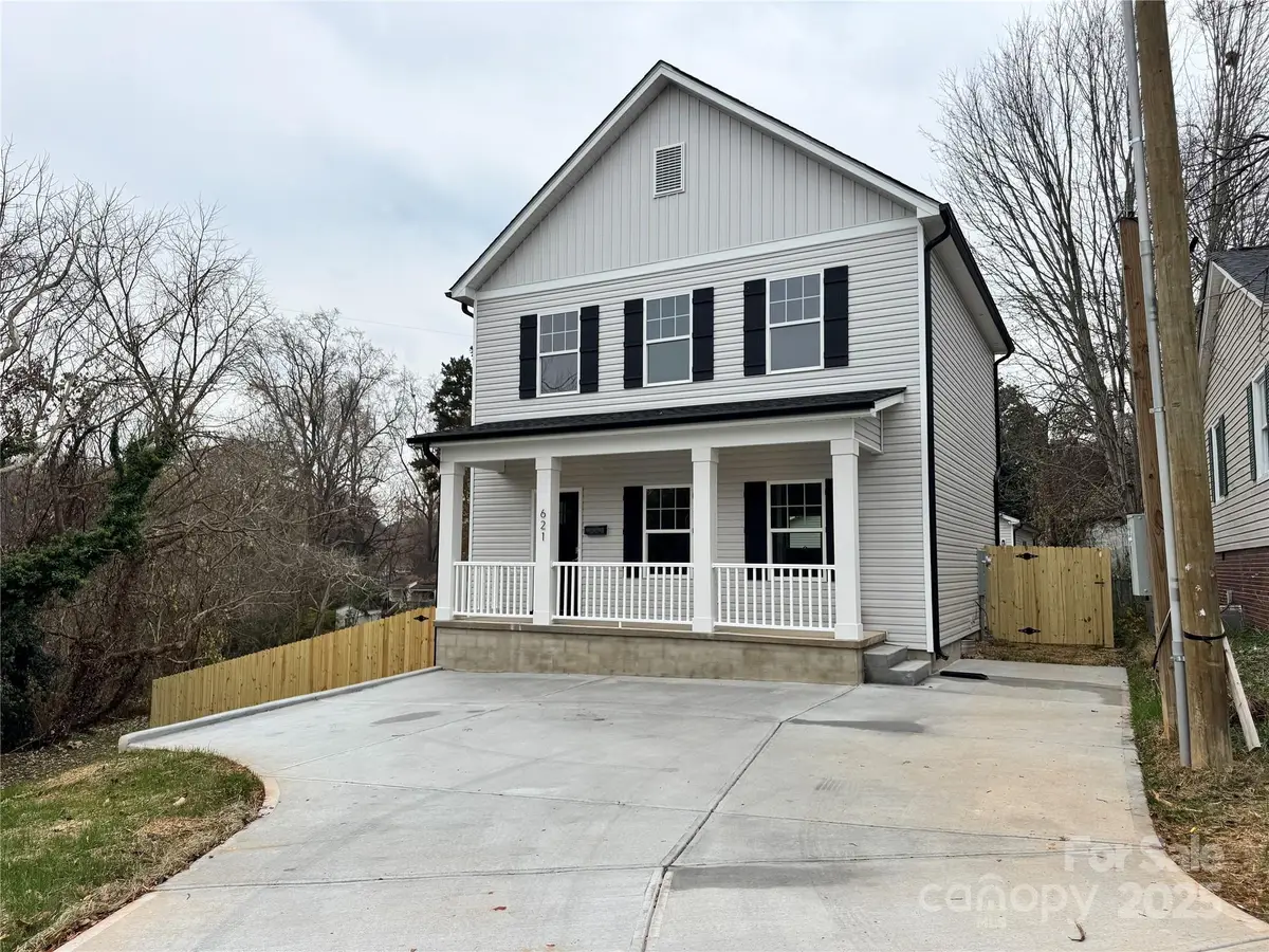 621 E Maple Avenue, Gastonia, NC 28054 - Image #1