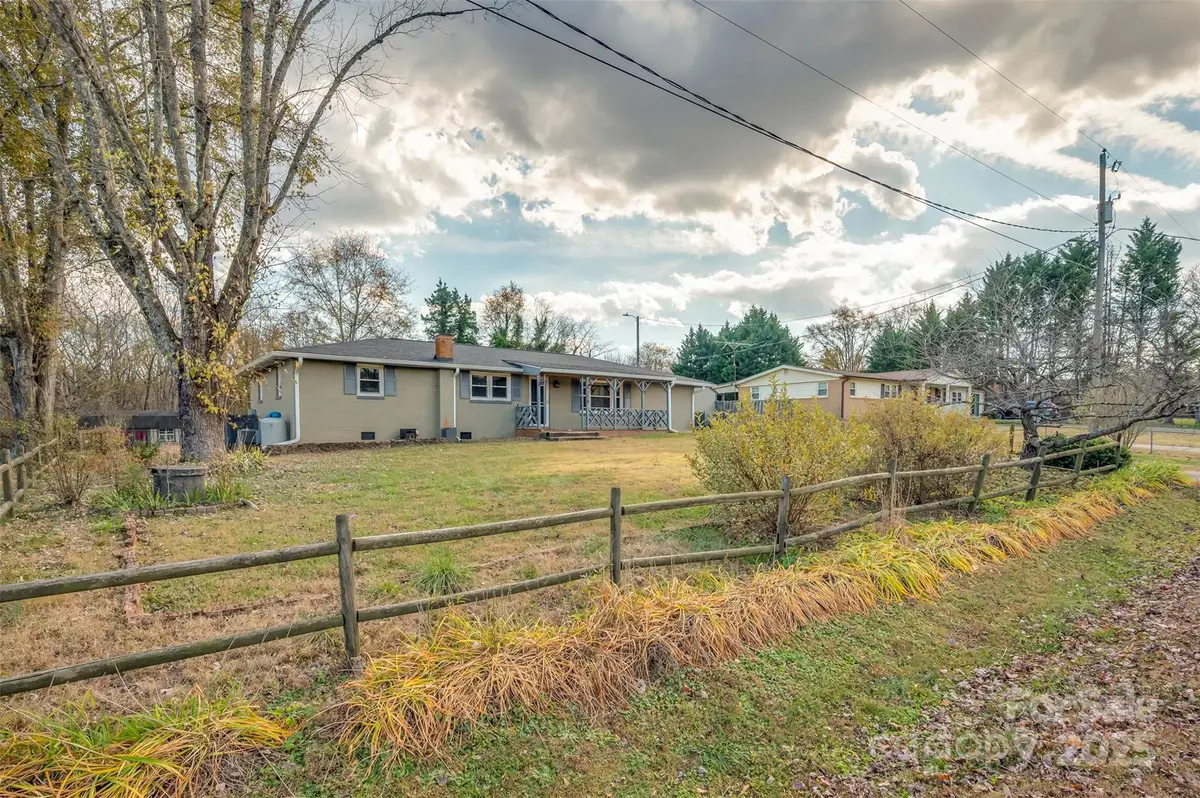 258 Brookmont Avenue, Forest City, NC 28043 - Image #1