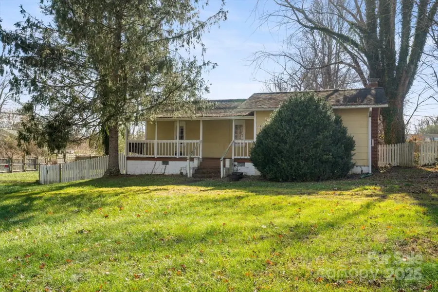 119 E Walker Street, East Flat Rock, NC 28726 - Image #3