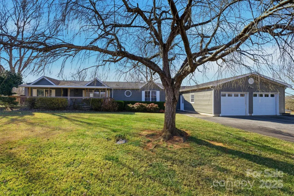 4598 Pruett Drive, Morganton, NC 28655 - Image #1