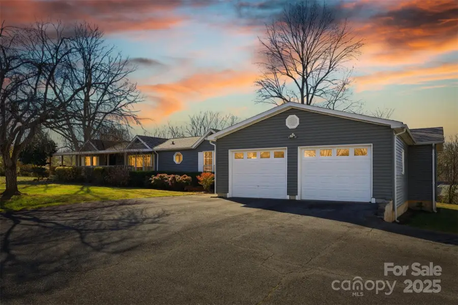 4598 Pruett Drive, Morganton, NC 28655 - Image #2