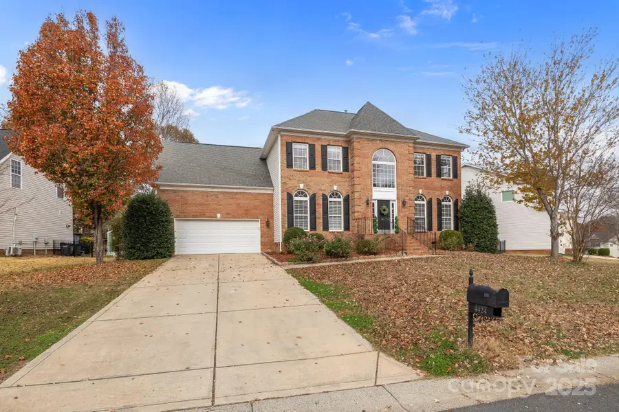 4424 Sunset Rose Drive, Fort Mill, SC 29708 - Image #2