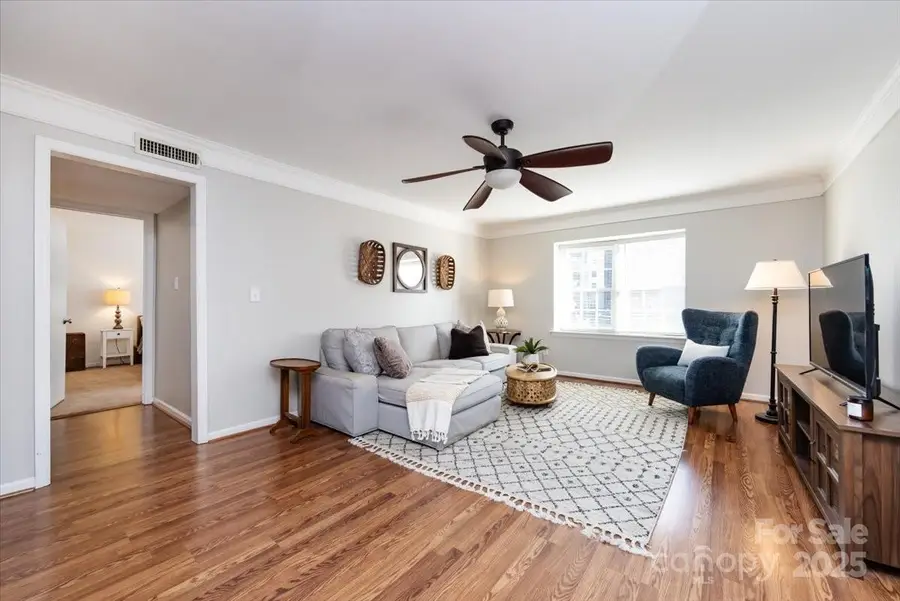 1708 Roxborough Road #H, Charlotte, NC 28211 - Image #3