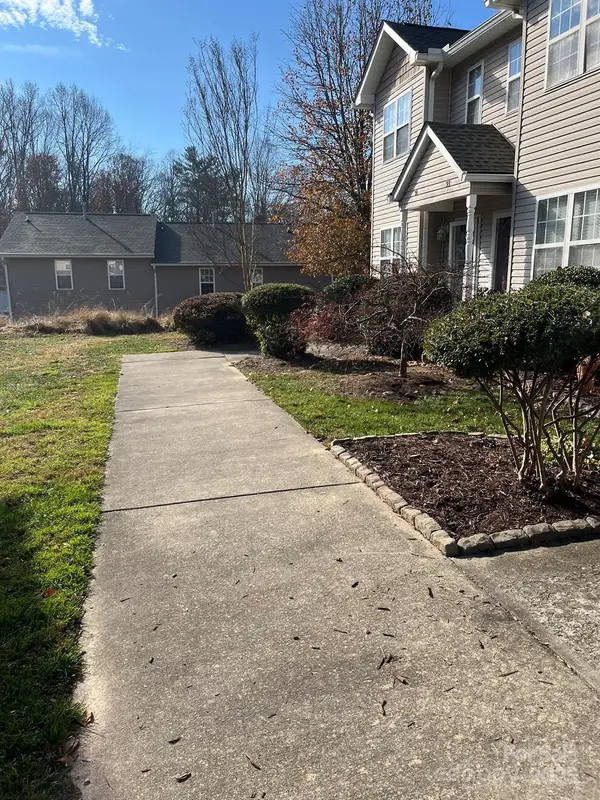 93 Stafford Court, Fletcher, NC 28732