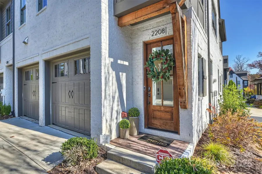 2208 Nolen Ridge Avenue, Charlotte, NC 28209 - Image #3