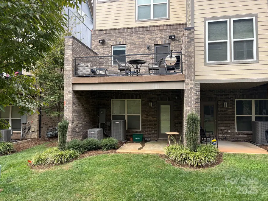 2813 Grand Union Way, Charlotte, NC 28209 - Image #3