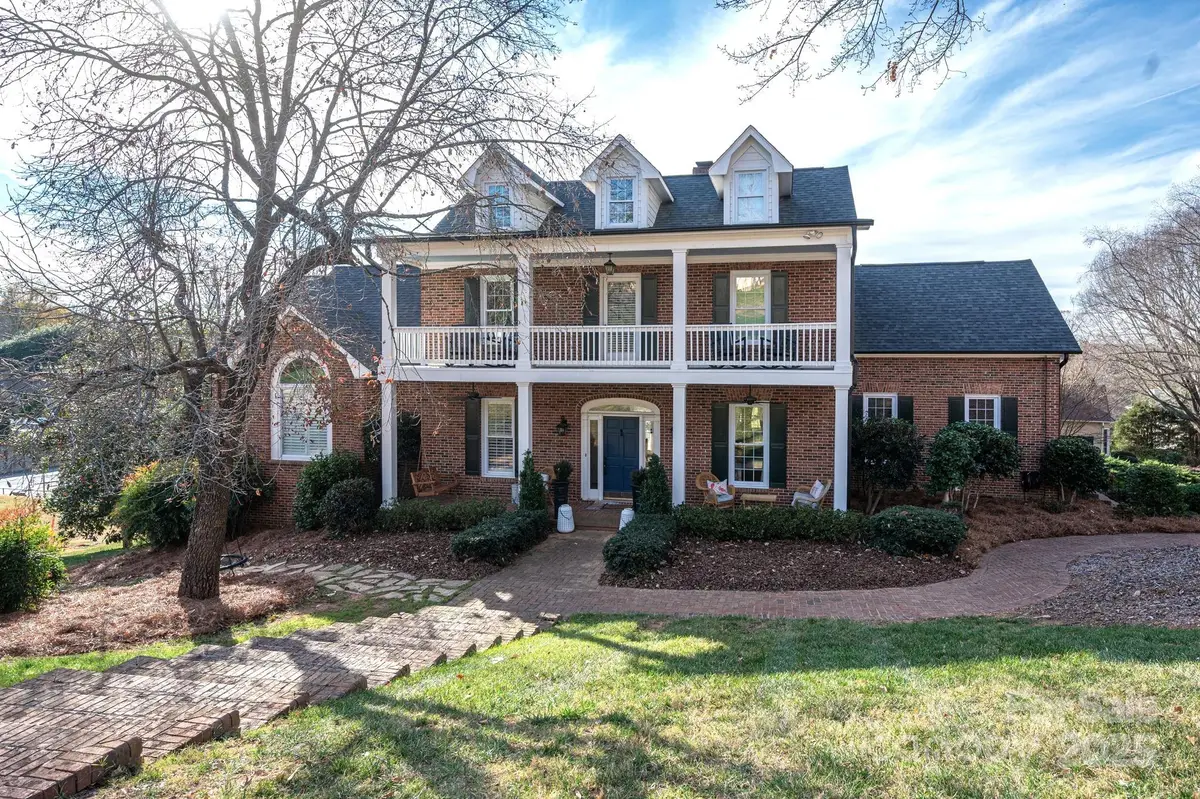 501 Maymont Drive, Cramerton, NC 28032 - Image #1