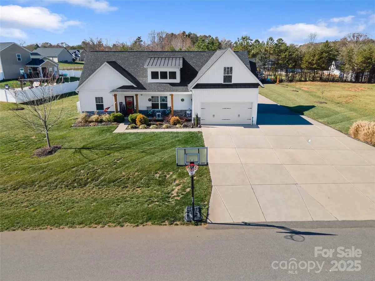 525 Amanda Faith Lane, Mount Holly, NC 28120 - Image #1