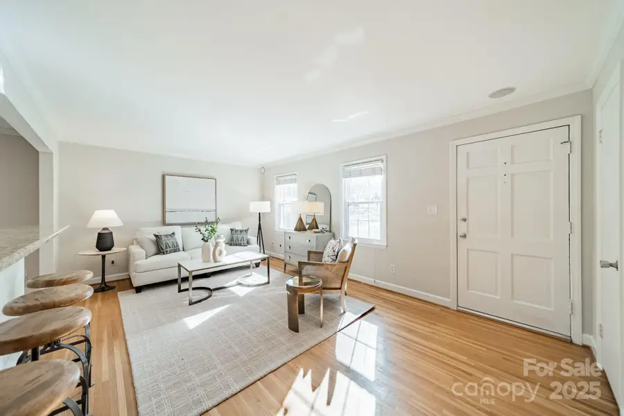 3221 Northampton Drive, Charlotte, NC 28210 - Image #3