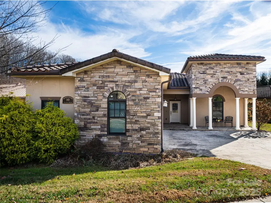 10 Pacifico Drive, Asheville, NC 28806 - Image #2