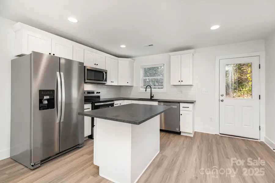 208 James Street, Kannapolis, NC 28083 - Image #3