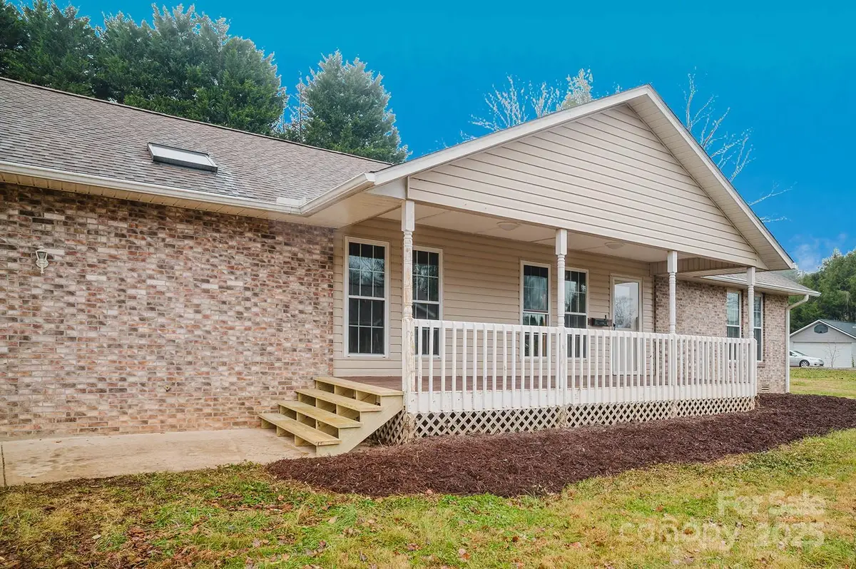 13 Cameron Drive, Etowah, NC 28729 - Image #1