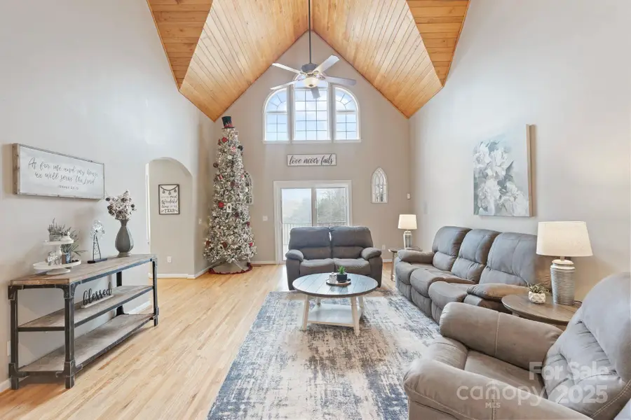 241 Taylor Circle, Granite Falls, NC 28630 - Image #2