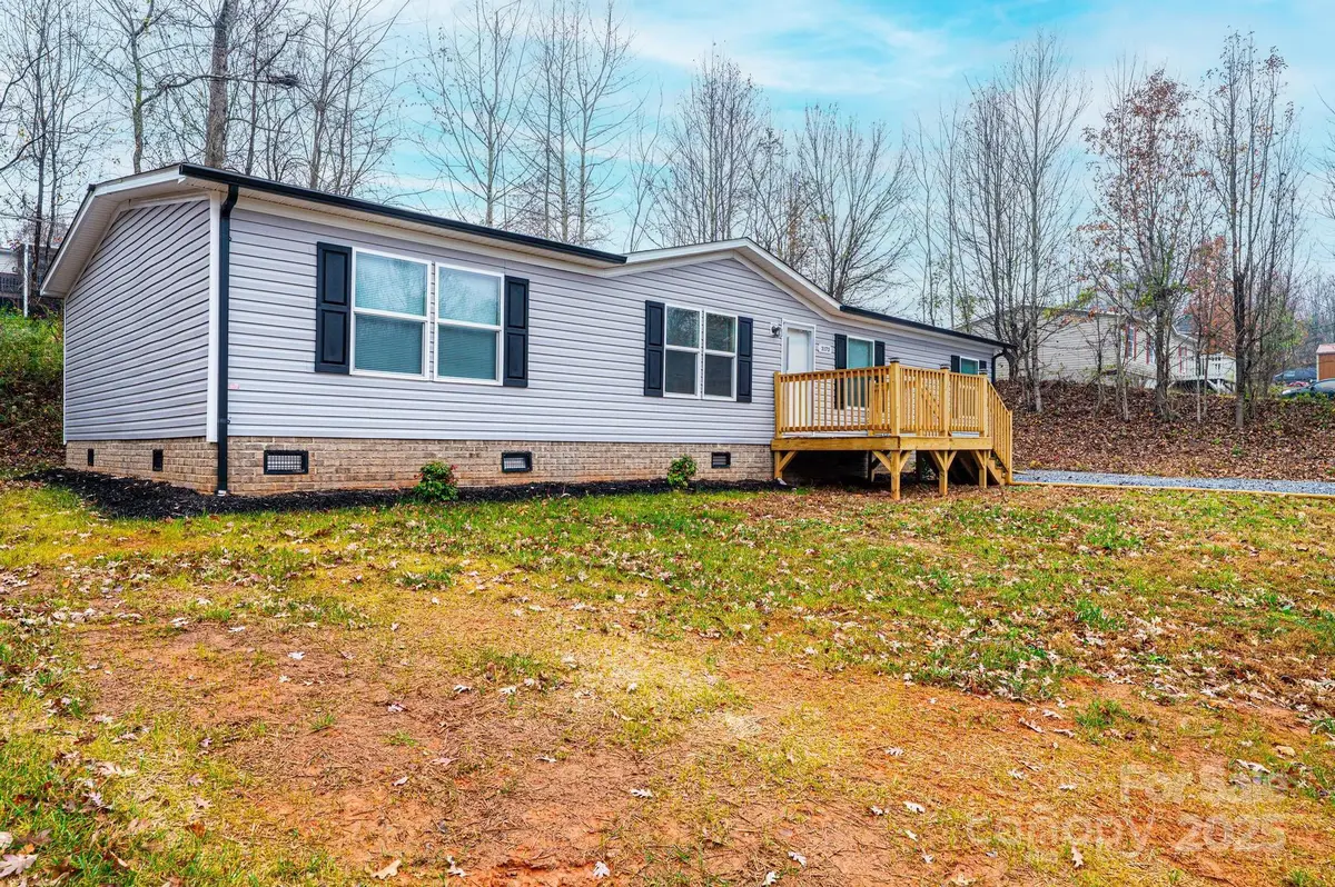 3173 Bear Trail Drive, Lenoir, NC 28645 - Image #1