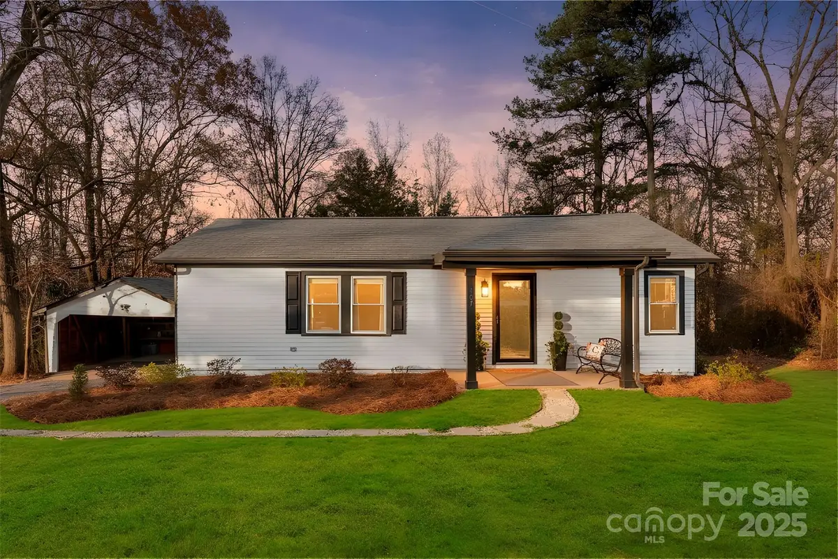 407 Dover Drive, Bessemer City, NC 28016 - Image #1