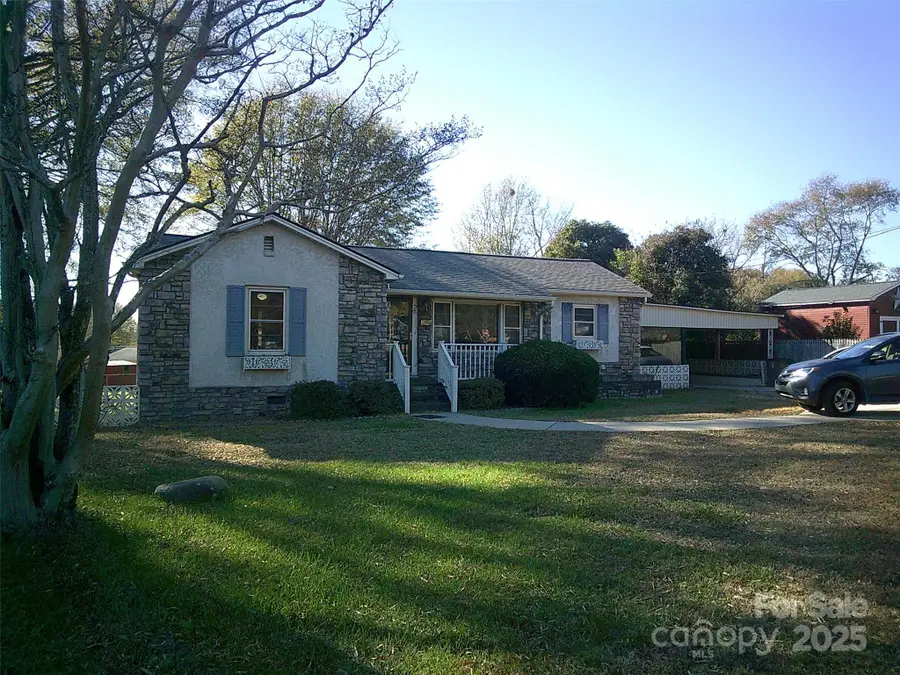 1303 W Dixon Boulevard, Shelby, NC 28152 - Image #2