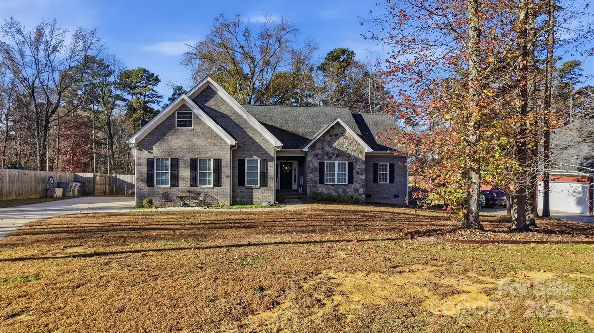 5909 Oakwood Lane, Indian Trail, NC 28079 - Image #1