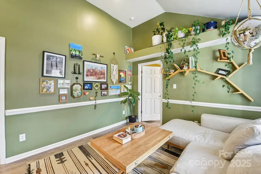 162 N Smallwood Place, Charlotte, NC 28216 - Image #3