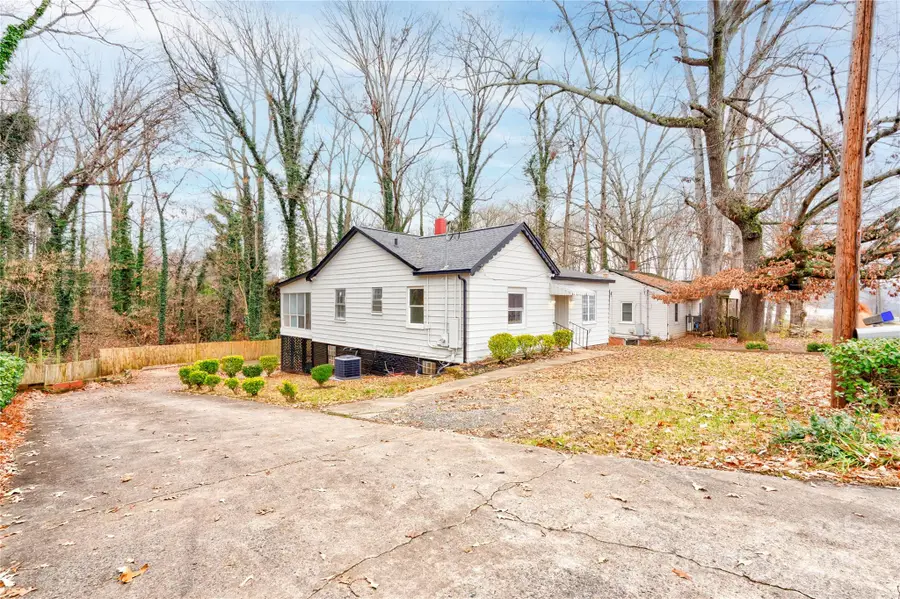 704 Earl Road, Shelby, NC 28150 - Image #2