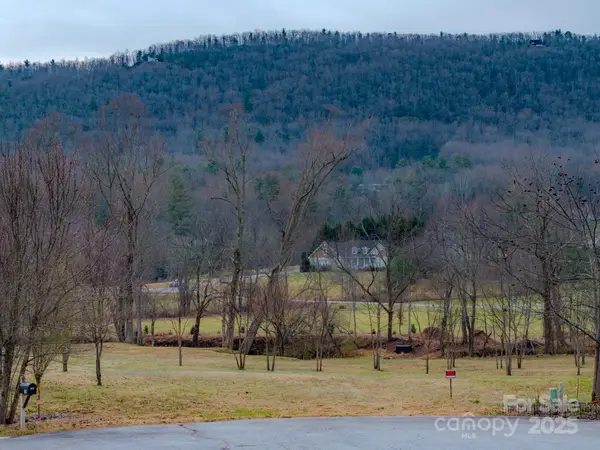 00 Walnut Valley Lane #5, Hendersonville, NC 28739