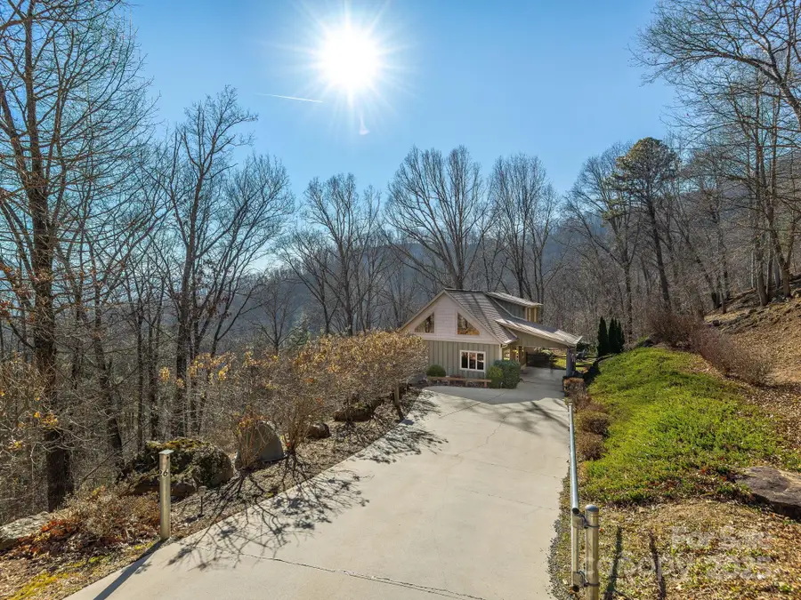 26 Ashewood Lane, Waynesville, NC 28786 - Image #2