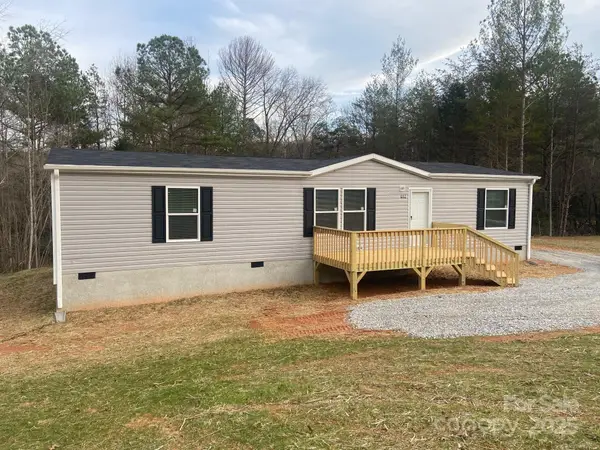 1052 Benfield Woods, Morganton, NC 28655